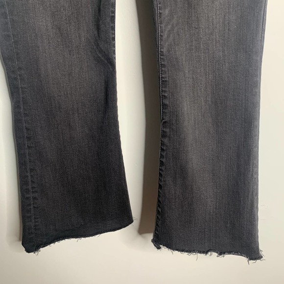 Madewell Cali Demi Boot Asymmetrical Hem Edition Denim Jeans Black Size 27 - Picture 9 of 9